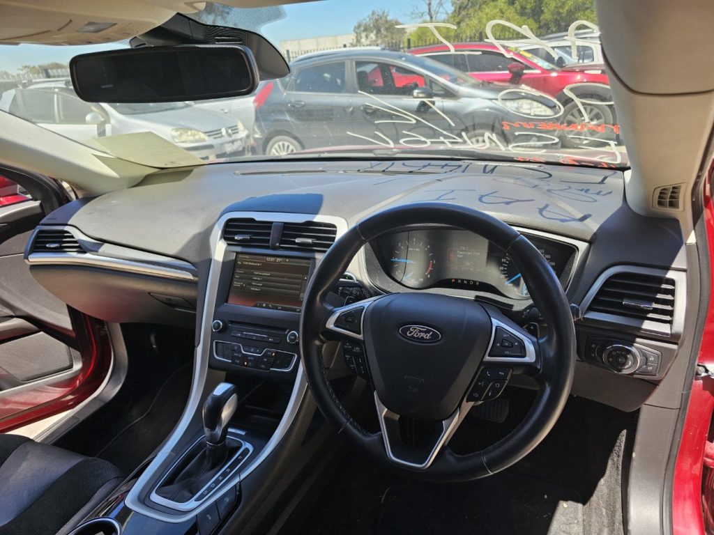 Car Wreckers - Ford Mondeo 2015 Red Auto Diesel