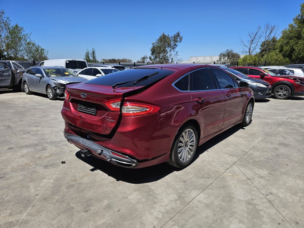 Car Wreckers - Ford Mondeo 2015 Red Auto Diesel