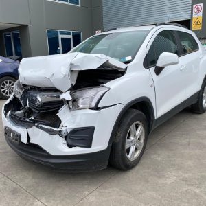 Car Wreckers - Holden Trax 2015 White Auto Petrol