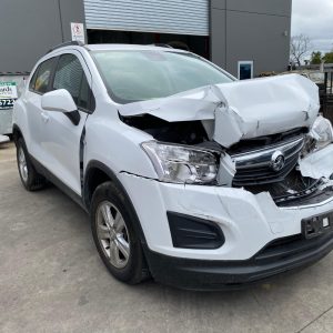 Car Wreckers - Holden Trax 2015 White Auto Petrol
