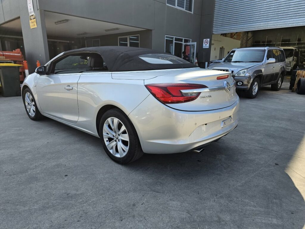 Car Wrecker - 2015 Holden Cascada