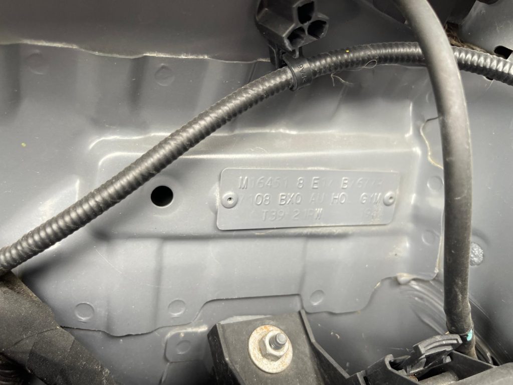 Car Wreckers - Holden Trax 2015 Grey Auto