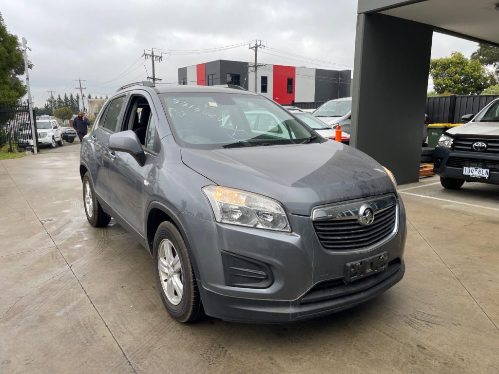 Car Wreckers - Holden Trax 2015 Grey Auto