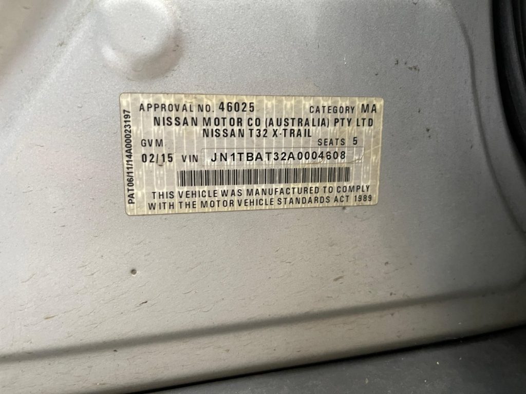 Car Wreckers - Nissan X-Trail 2015 Silver Auto Petrol