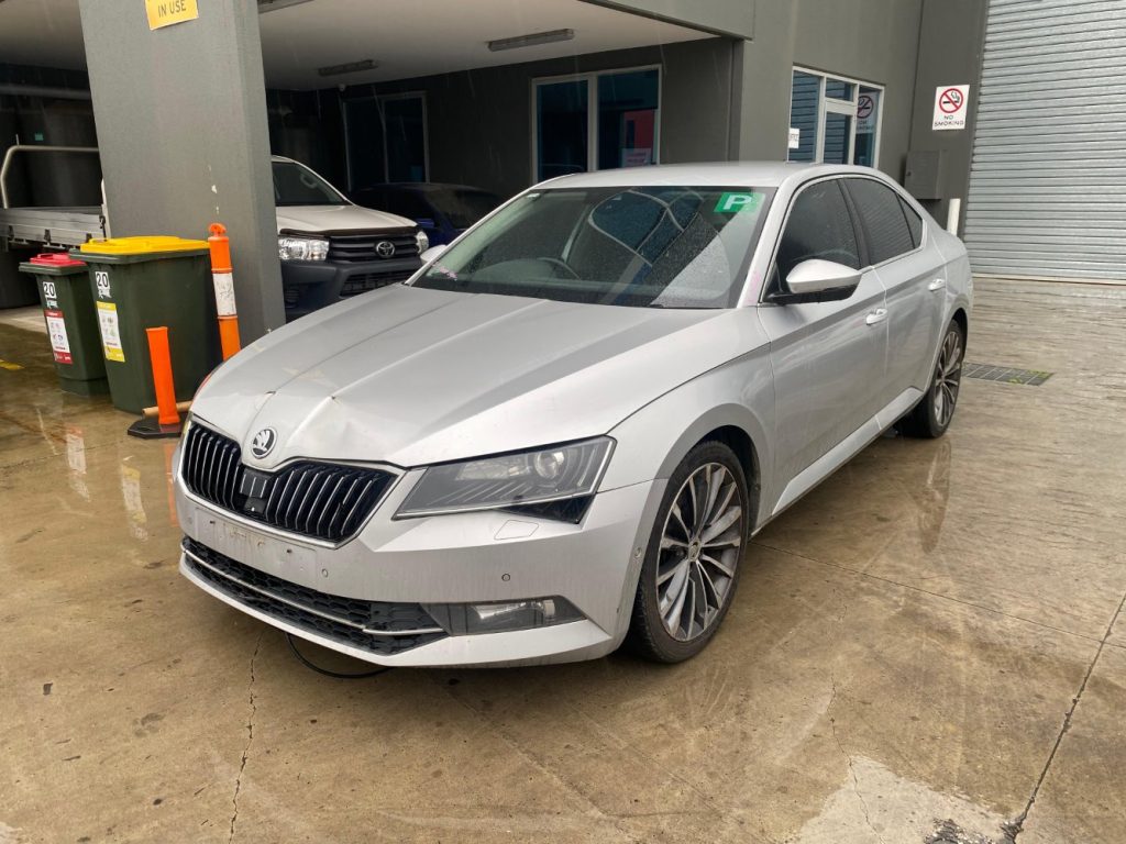 Car Wreckers - Skoda Superb 2015 Auto Auto Diesel