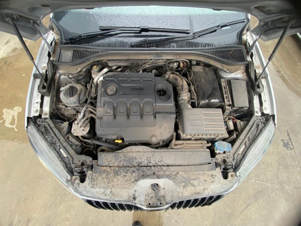 Car Wreckers - Skoda Superb 2015 Auto Auto Diesel