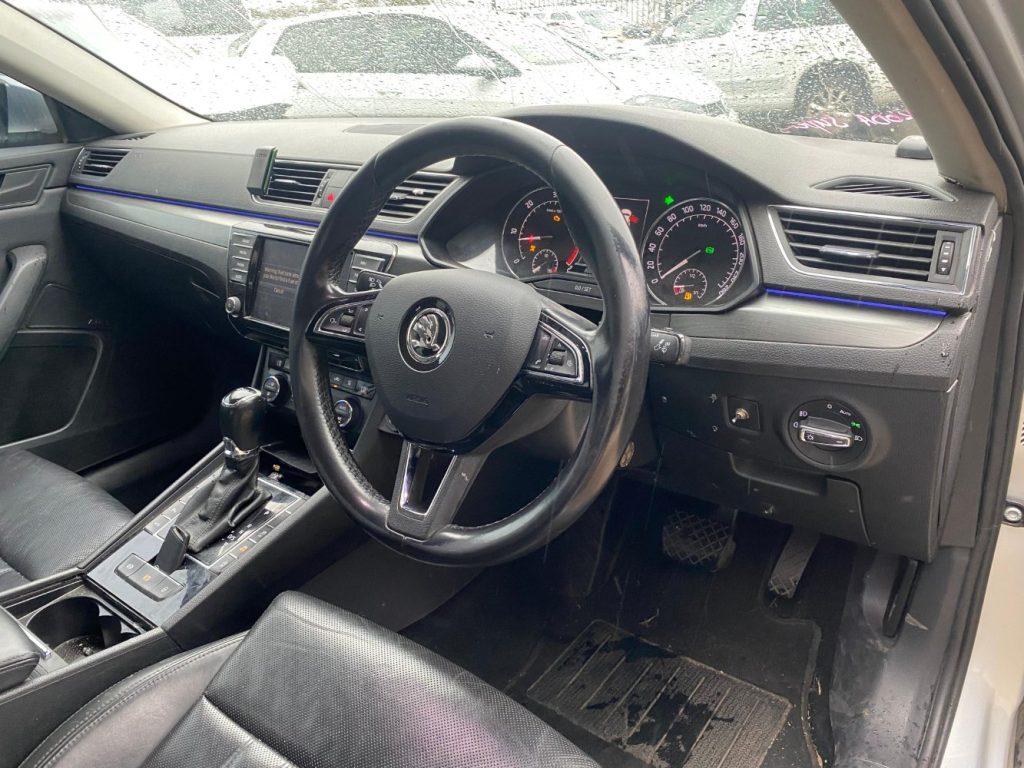 Car Wreckers - Skoda Superb 2015 Auto Auto Diesel