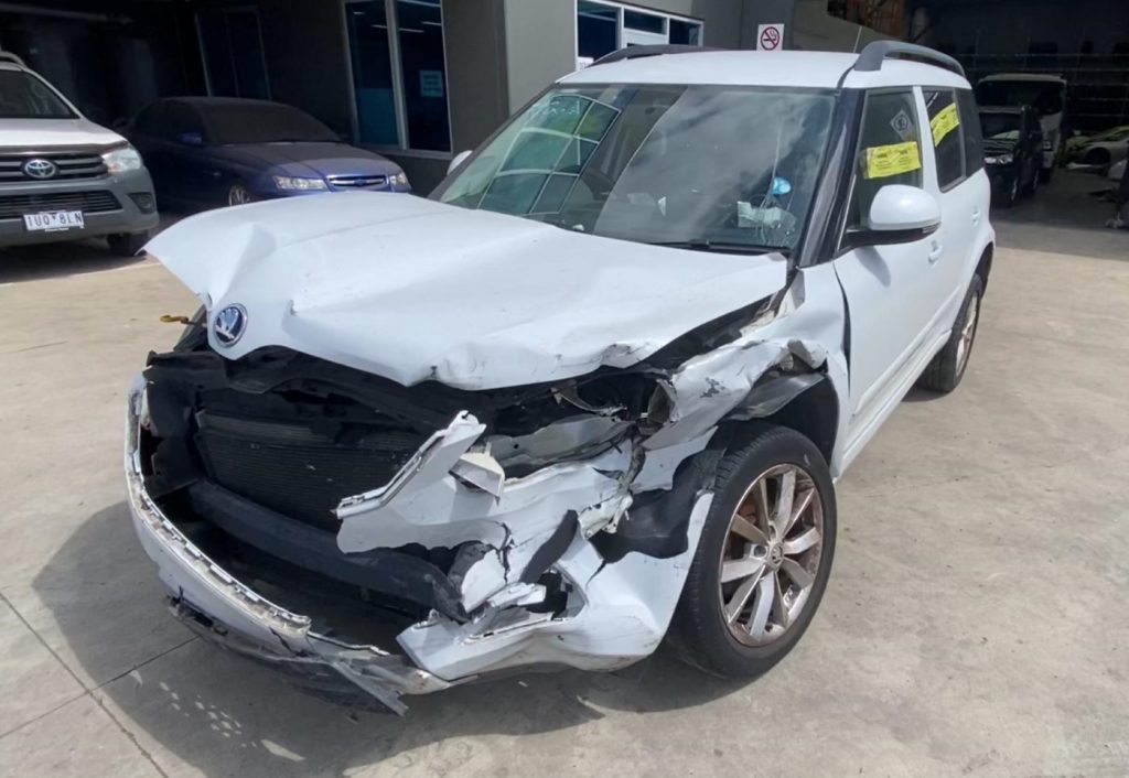 Car Wreckers - Skoda Yeti 2015 White Auto Petrol