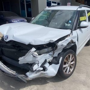 Car Wreckers - Skoda Yeti 2015 White Auto Petrol