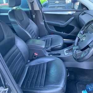 Car Wreckers - Skoda Octavia 2015 Grey Auto