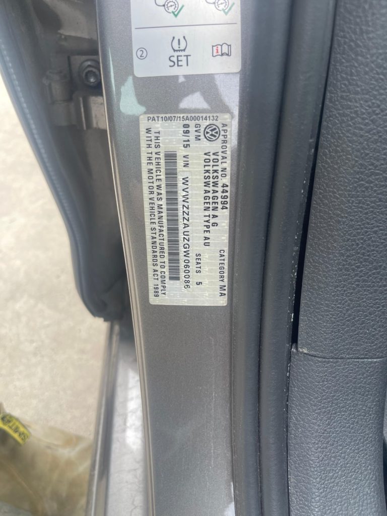 Car Wreckers - Volkswagen Golf 2015 Silver Auto Petrol