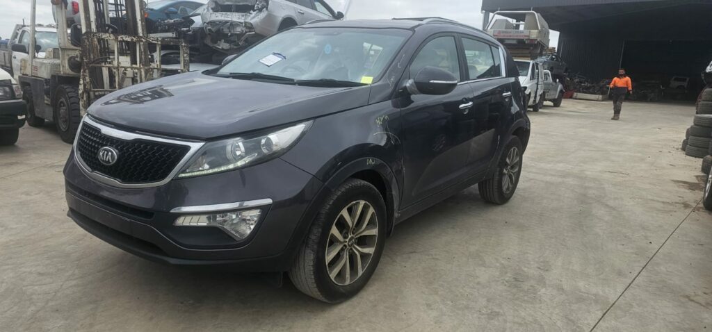 Car Wreckers - Kia Sportage 2015