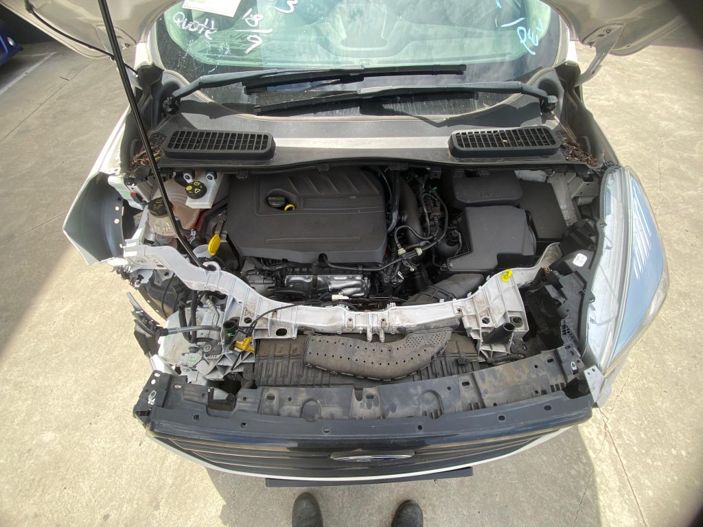 Car Wreckers - Ford Escape 2016 White Auto Petrol