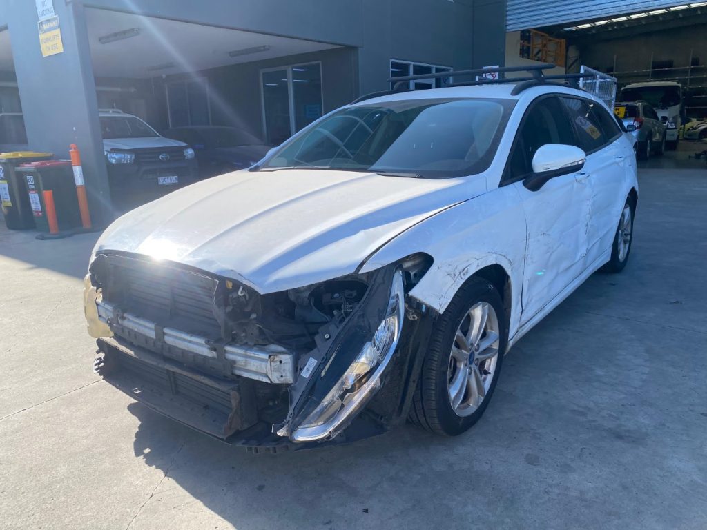 Car Wreckers - Ford Mondeo 2016 White Auto Diesel