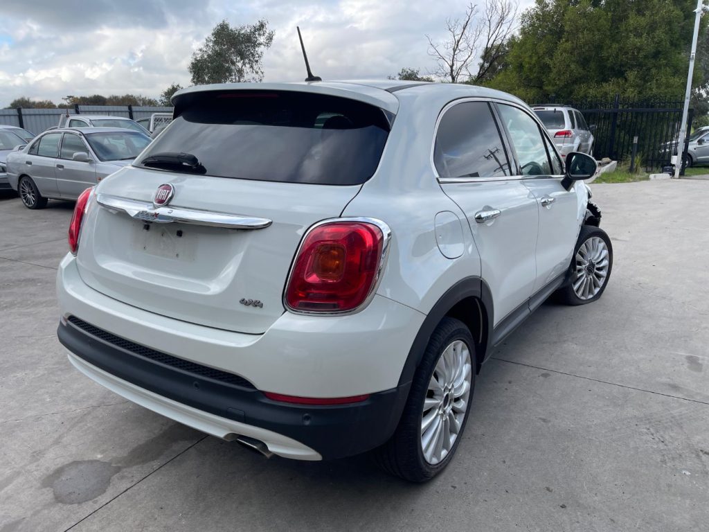 Car Wreckers - Fait 500x 2016 White Auto Petrol