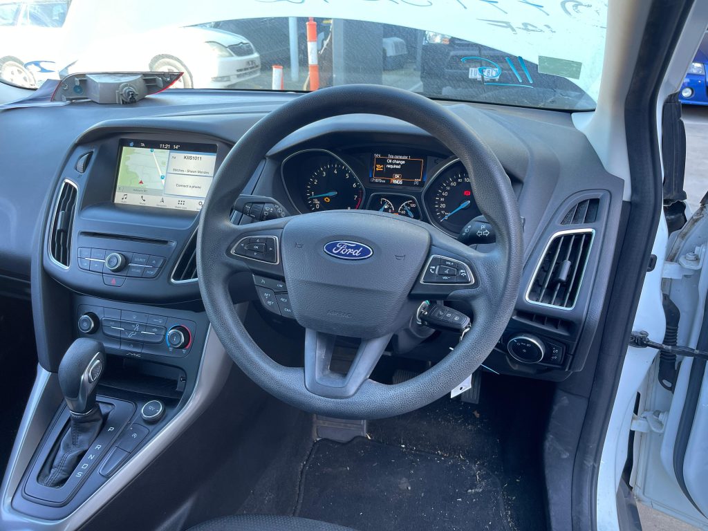 Car Wreckers - Ford Focus 2016 White Auto