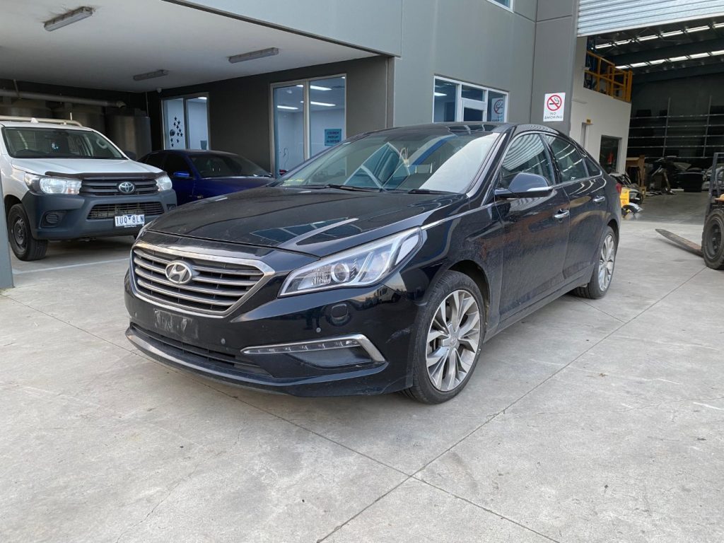 Hyundai Sonata 2016 LF VII 2.0L G4KH Euro 4 DOHC 16v Turbo Petrol Direct Inj. 4cyl 180kW Sedan FWD