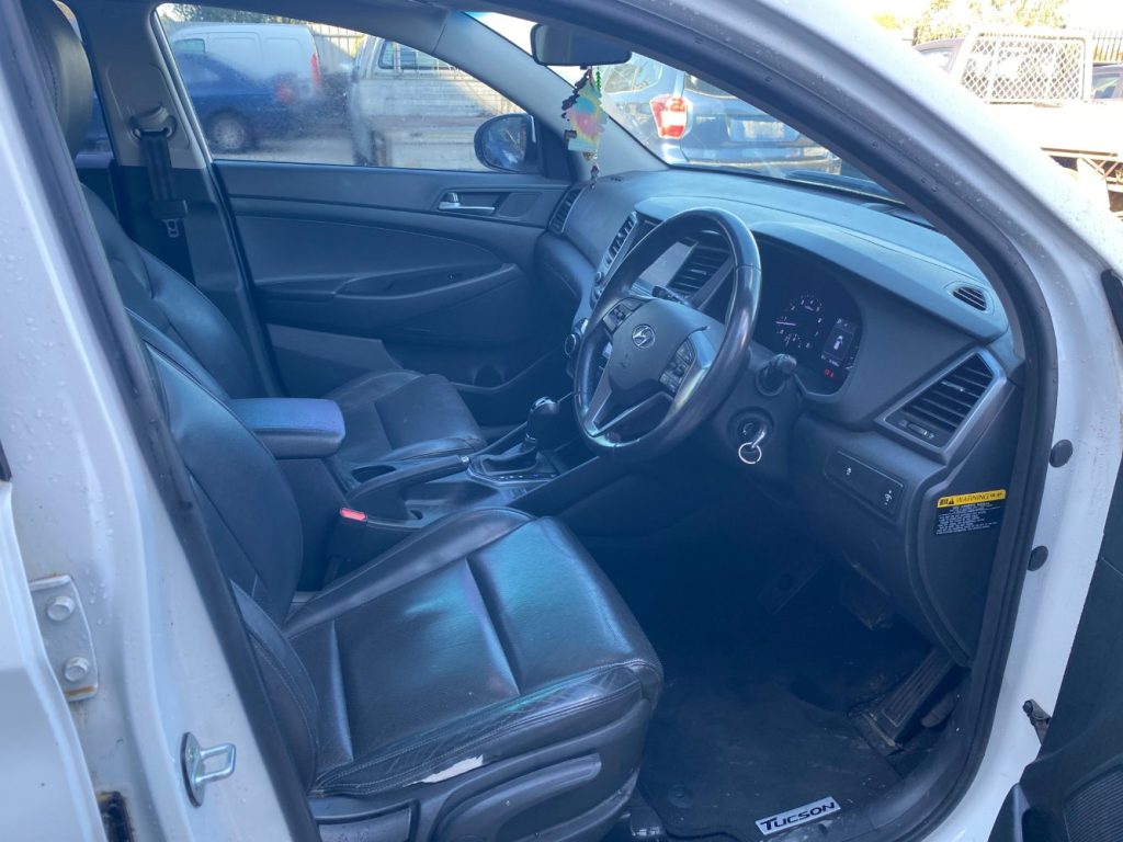Car Wreckers - Hyundai Tucson 2016 White Auto Petrol