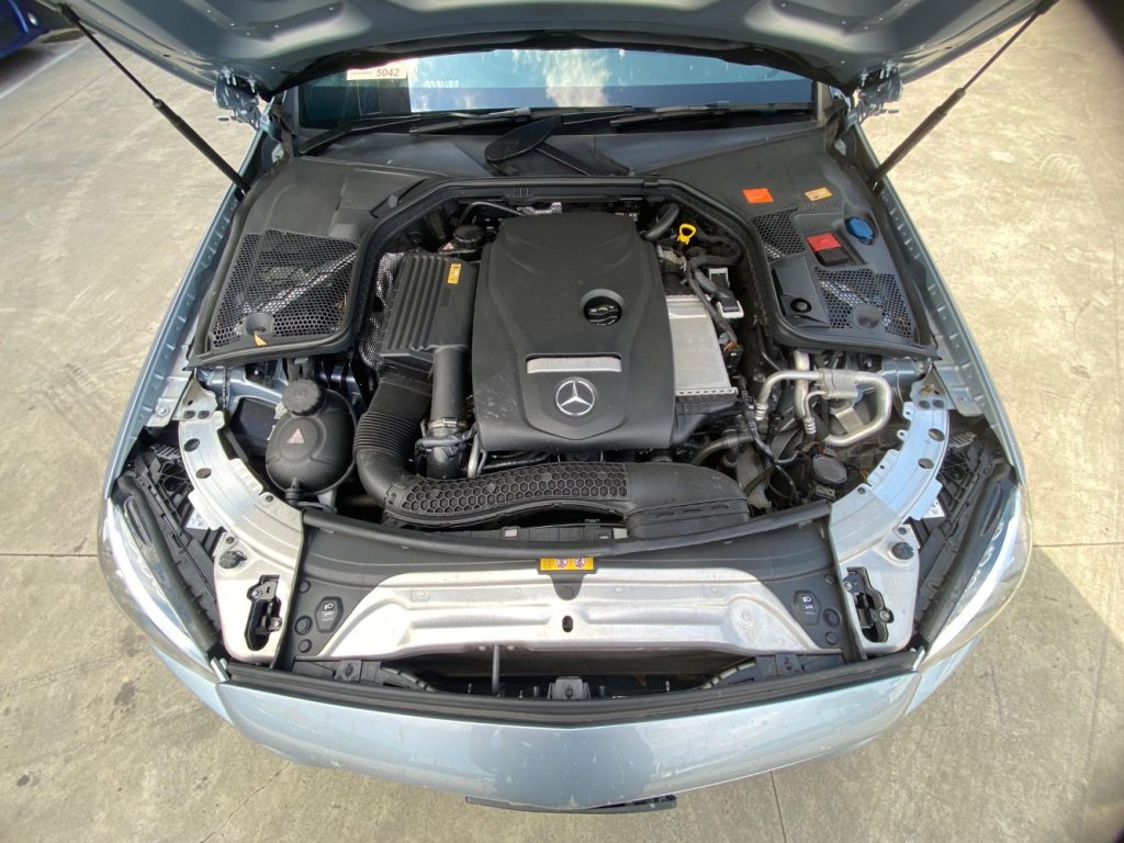 Car Wreckers - Mercedes C250 2016 Silver Auto Petrol