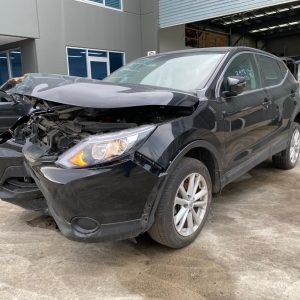 Car Wreckers - Nissan Qashqai 2016 Black Auto Petrol