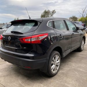 Car Wreckers - Nissan Qashqai 2016 Black Auto Petrol