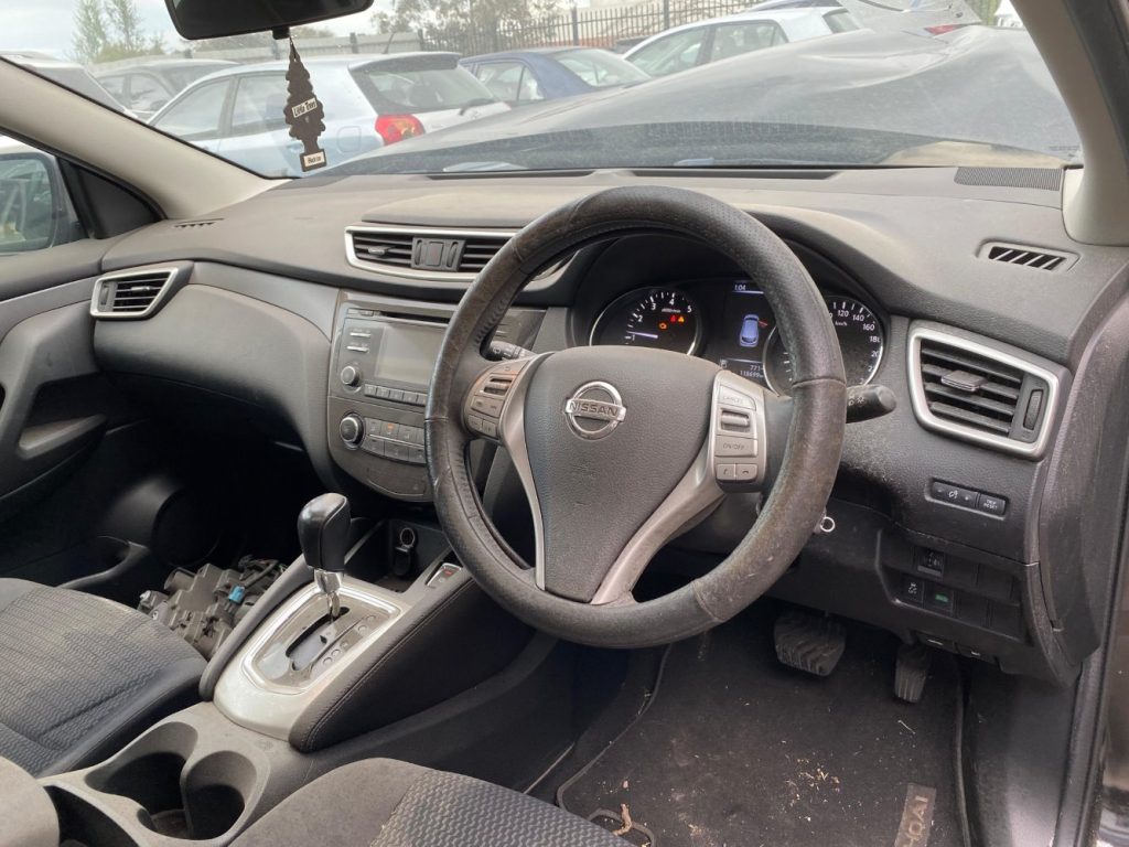 Car Wreckers - Nissan Qashqai 2016 Black Auto Petrol