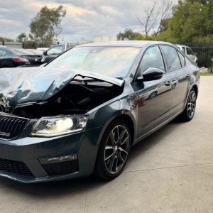 Car Wreckers - Skoda Octavia 2016 Grey Auto