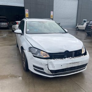 Car Wreckers - Volkswagen Golf 2016 White Auto Petrol