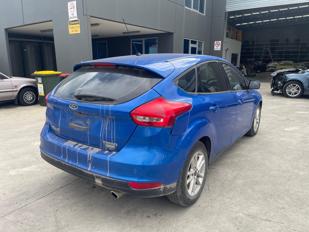 Car Wreckers - Ford Focus 2017 Blue Auto Petrol