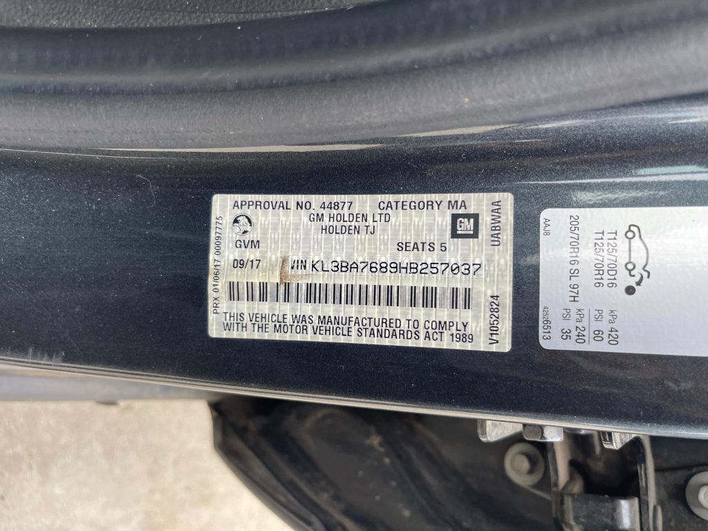 Car Wreckers - Holden Trax 2017 Grey Auto Petrol