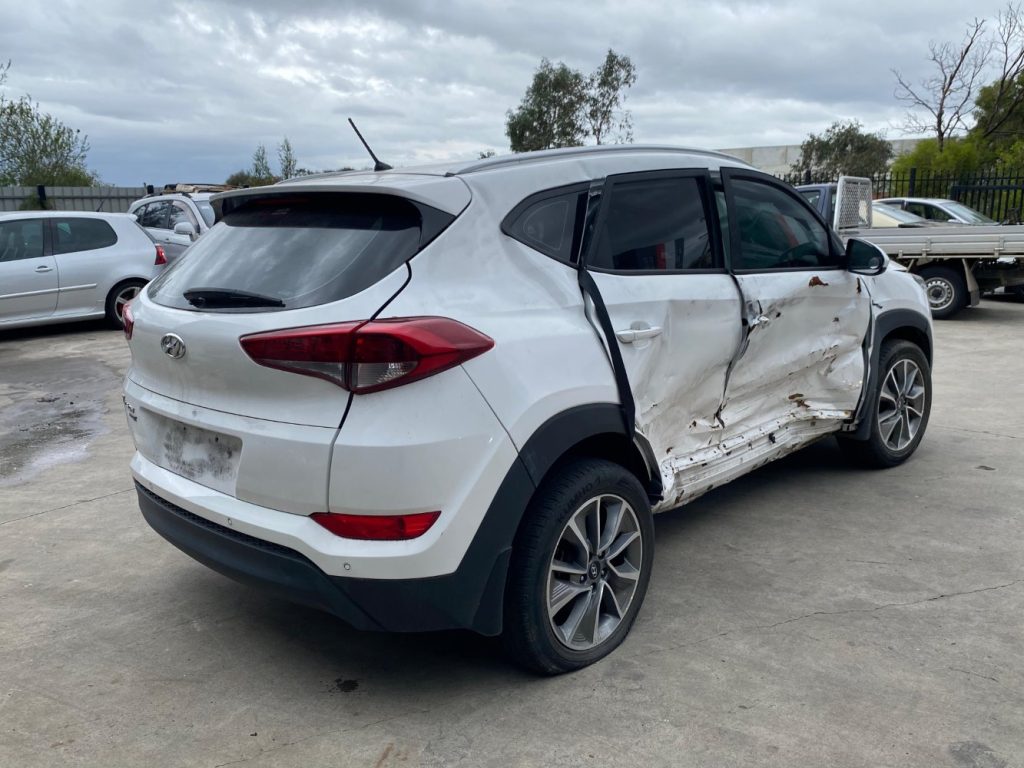 Car Wreckers - Hyundai Tucson 2017 White Auto Petrol