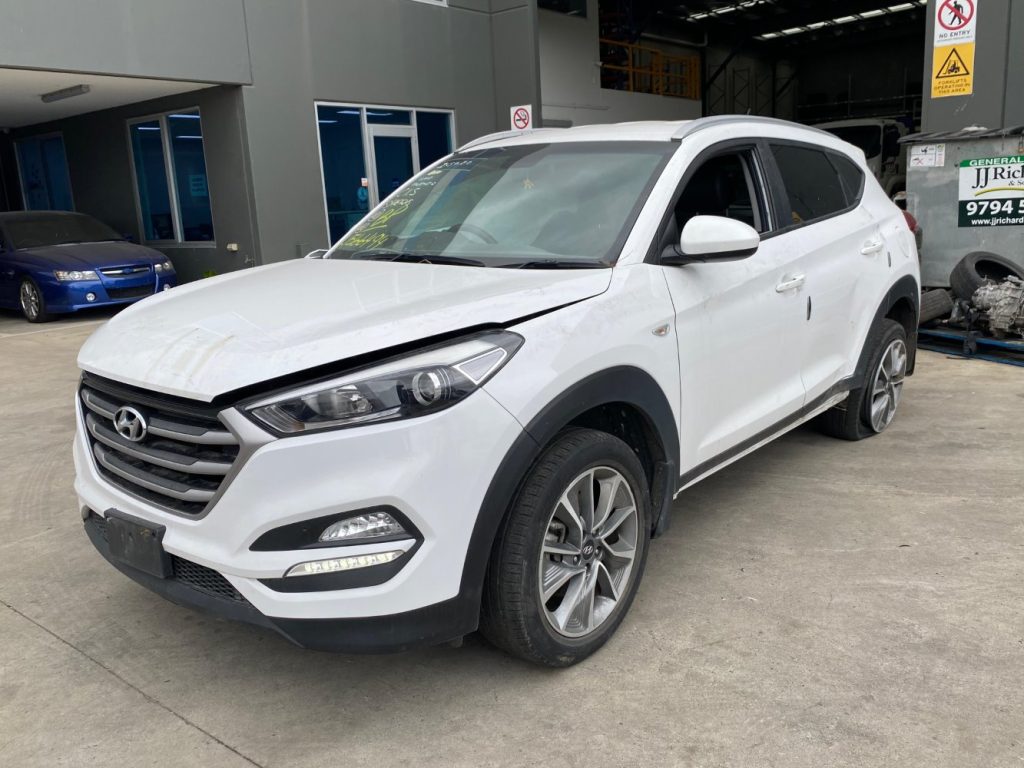 Car Wreckers - Hyundai Tucson 2017 White Auto Petrol