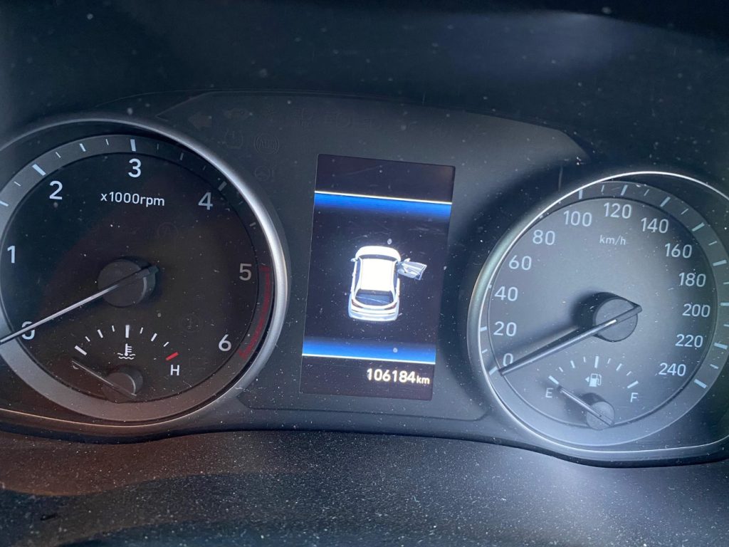 Car Wreckers - Hyundai i30 2017 Silver Auto