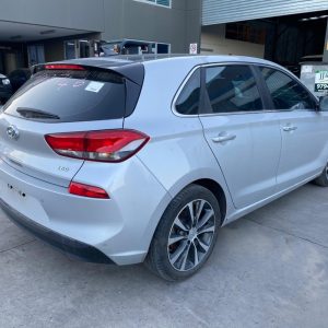 Car Wreckers - Hyundai i30 2017 Silver Auto