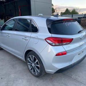 Car Wreckers - Hyundai i30 2017 Silver Auto
