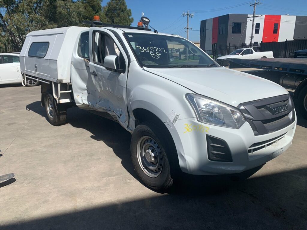 Car Wreckers - Isuzu D-Max 2017