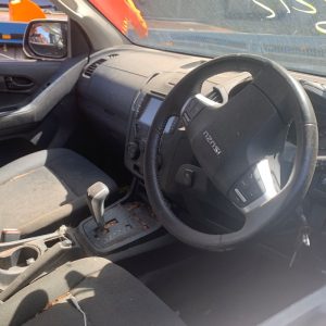 Car Wreckers - Isuzu D-Max 2017