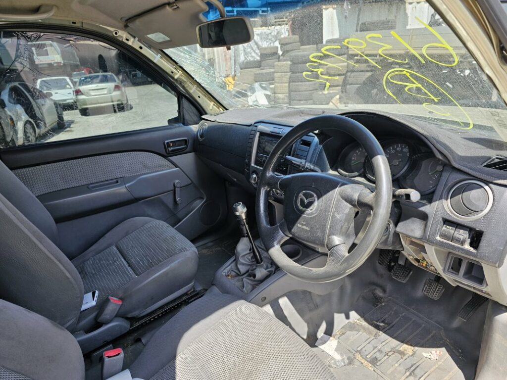 Car Wreckers - Mazda BT-50 2007