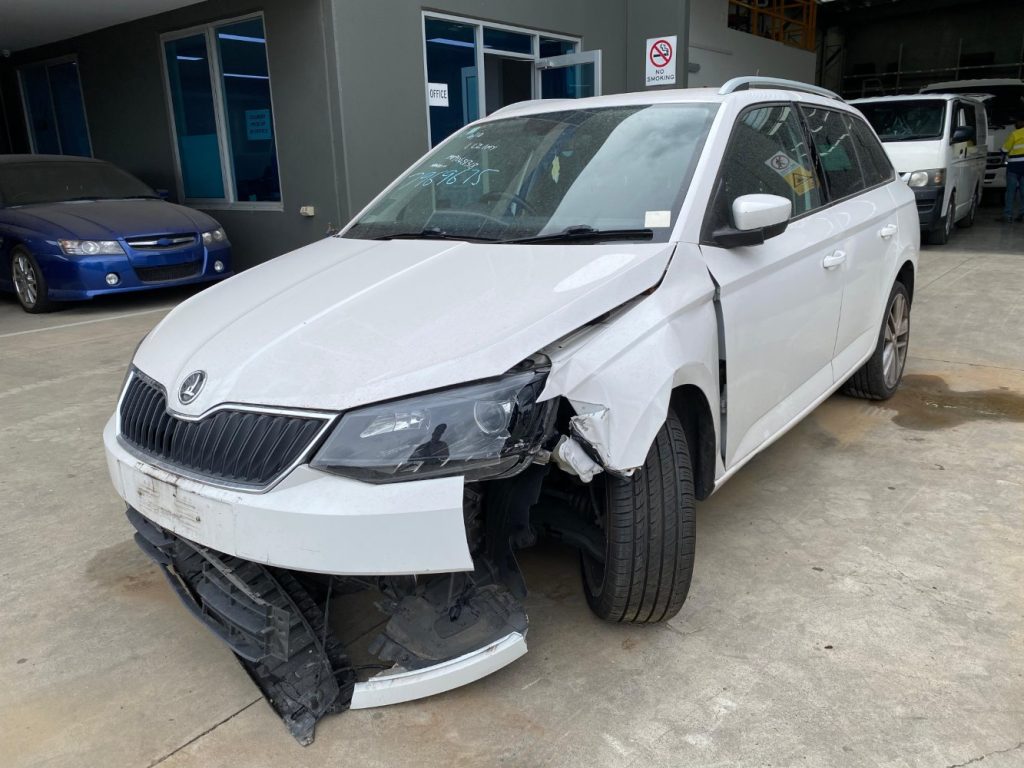 Car Wreckers - Skoda Fabia 2017 White Auto Petrol