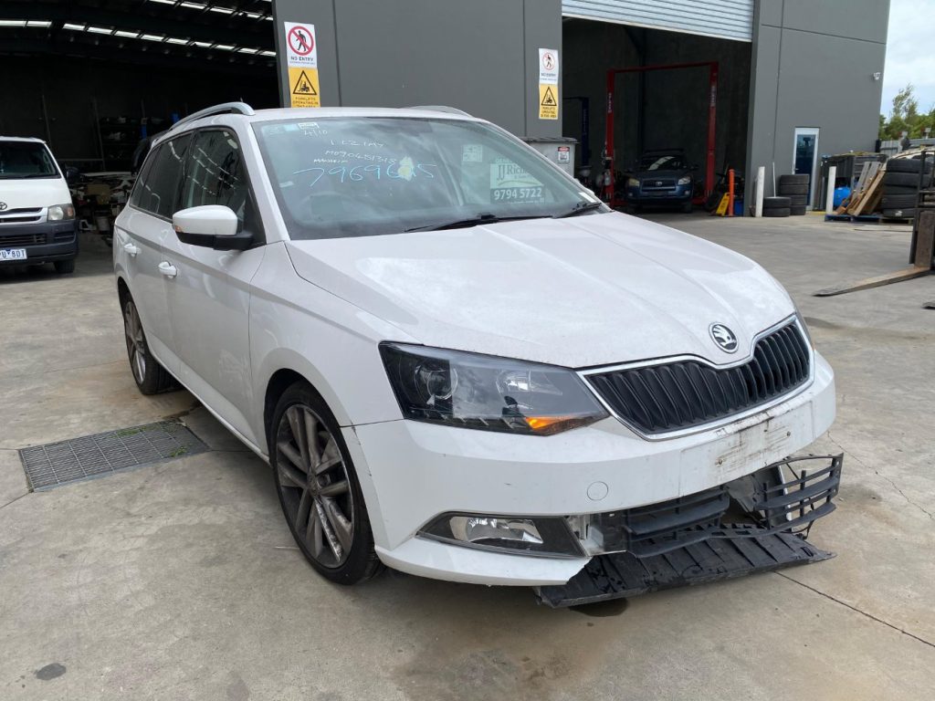 Car Wreckers - Skoda Fabia 2017 White Auto Petrol