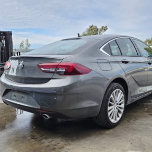 Car Wreckers - Holden Calais 2018 Grey Auto Petrol
