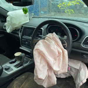 Car Wreckers - Jeep Grand Cherokee 2018 Black Auto Petrol