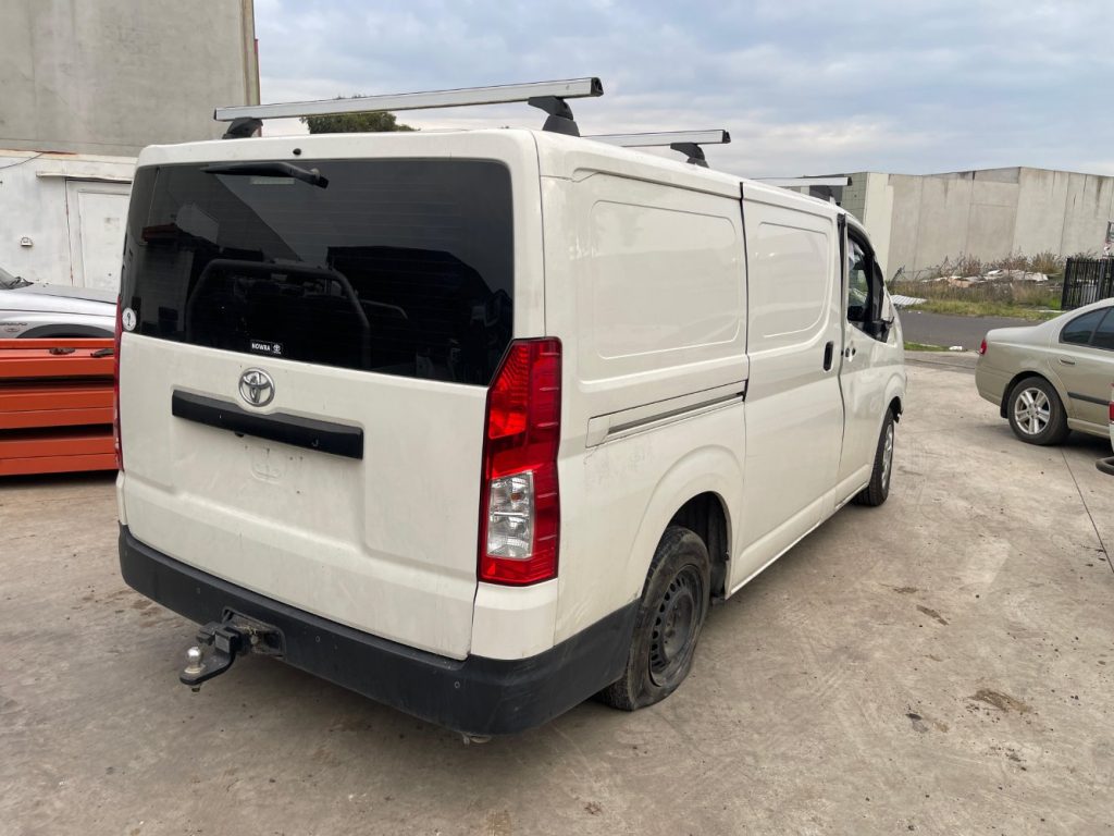 Car Wreckers - Toyota Hiace 2019 White Auto