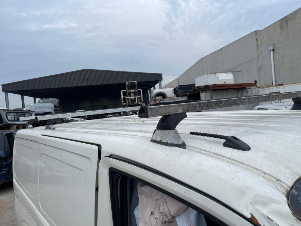 Car Wreckers - Toyota Hiace 2019 White Auto