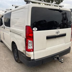Car Wreckers - Toyota Hiace 2019 White Auto