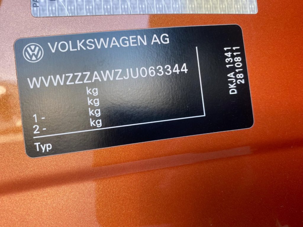 Car Wreckers - Volkswagen Polo 2018 Orange Auto Petrol