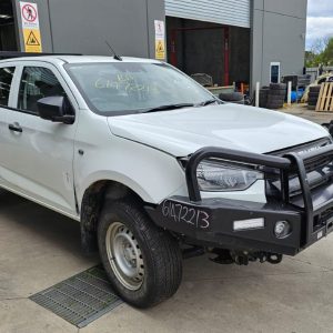 Car Wreckers - Isuzu D-Max 2022 White Auto Petrol