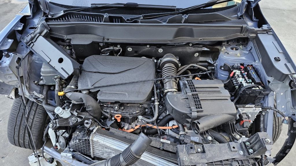 Car Wreckers - Haval H6S 2023 Grey Auto Petrol