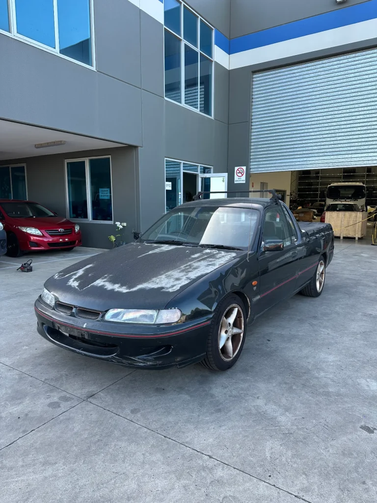 Holden Commodore 1995 Black Auto Petrol