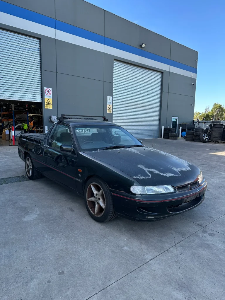 Holden Commodore 1995 Black Auto Petrol